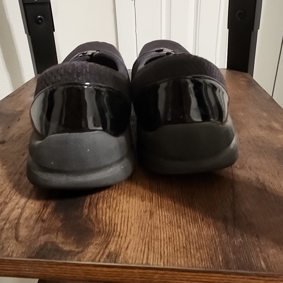 Fees slip on - Picture 5 of 6